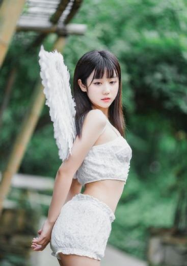 少妇被粗大猛烈进出免费视频