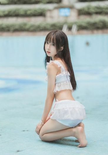 丝袜足交在线播放