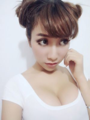 家有色邻