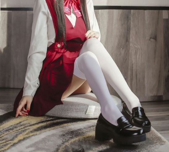 军舰上的女士兵