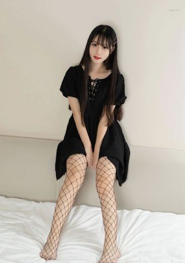 女教师枫富爱在线播放