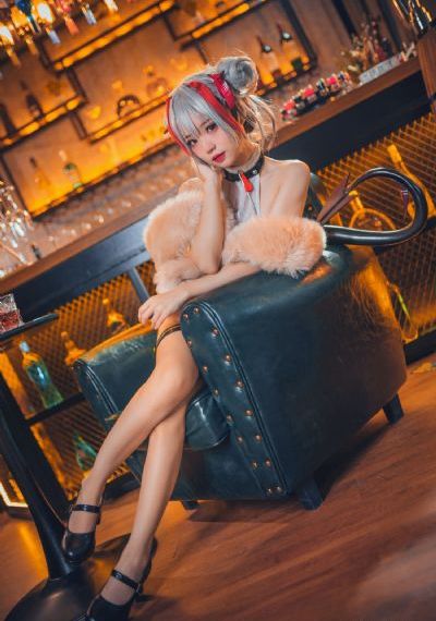 《出轨的女人》激情