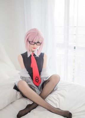 年轻善良的嫂子3